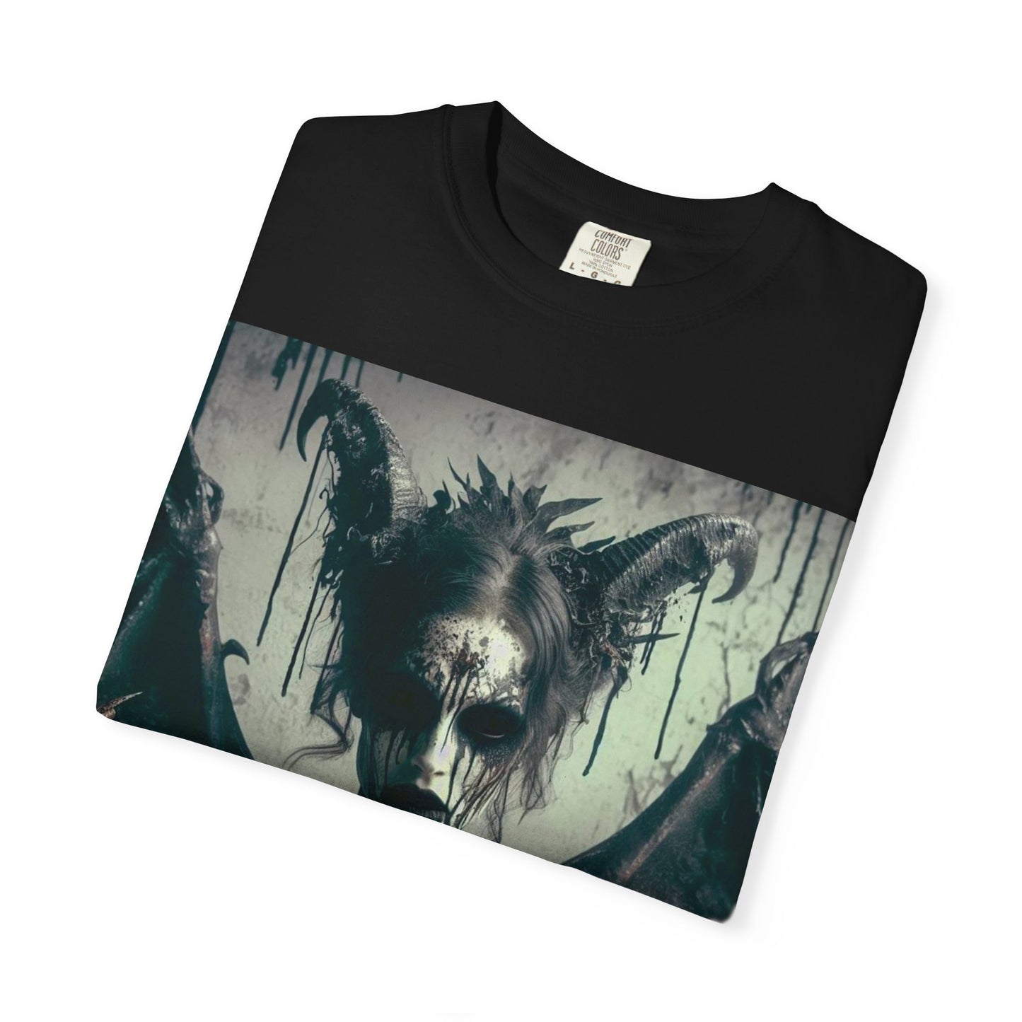 Goth Queen Dark Aesthetic Unisex T-Shirt, Graphic Tee, Alternative Fashion, Gothic Apparel, Edgy Art Shirt, Unique Gift Idea